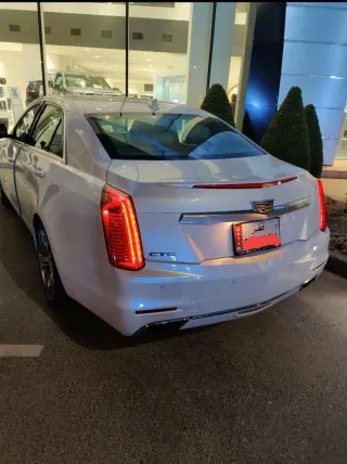 كاديلاك Cts 2015