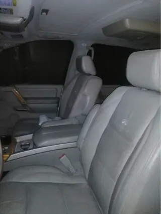 إنفينيتي QX56 2006