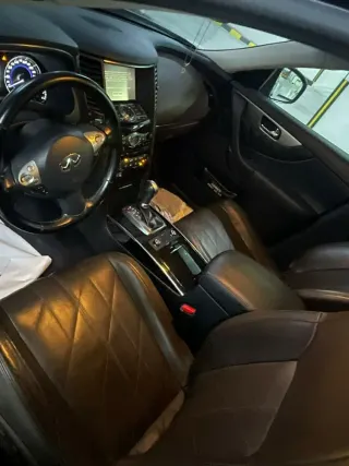 إنفينيتي QX70 2018