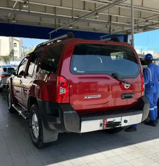 نيسان Xterra 2006