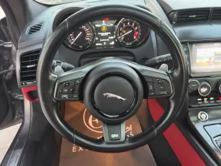 جاكوار F Type 2016