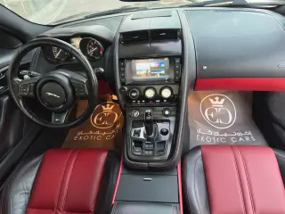 جاكوار F Type 2016