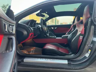 جاكوار F Type 2016