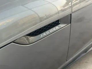 جاكوار F Type 2016