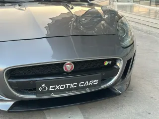 جاكوار F Type 2016