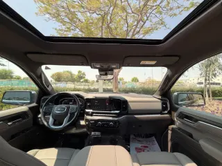 جي إم سي سييرا SLT 2024