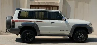 نيسان باترول سوبر سفاري 2005