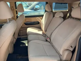 Kia Grand Carnival 2016
