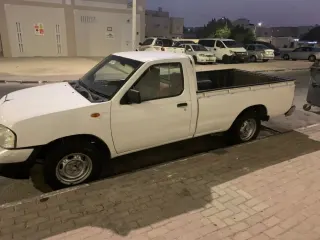 نيسان Pickup 2009