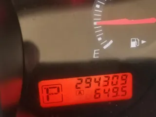نيسان تيدا 2012