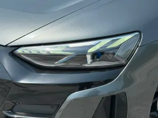 أودي E Tron 2022