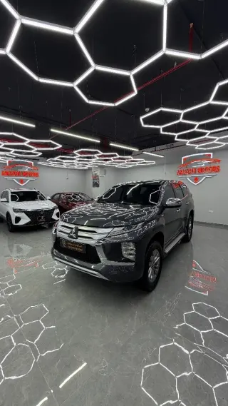 ميتسوبيشي مونتيرو 2021