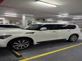 إنفينيتي QX56 2012