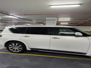 إنفينيتي QX56 2012