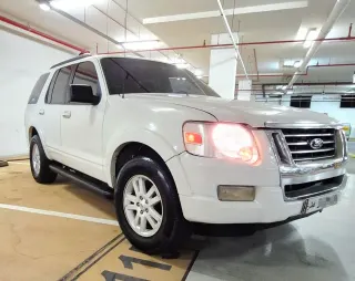 Ford Explorer 2010