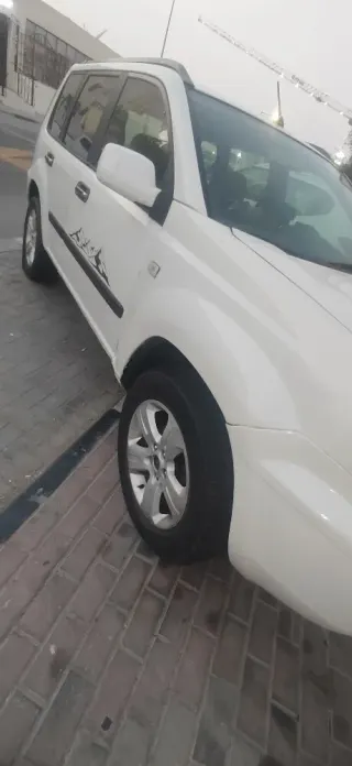 نيسان إكس تريل 2008
