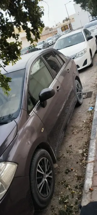 نيسان تيدا 2008