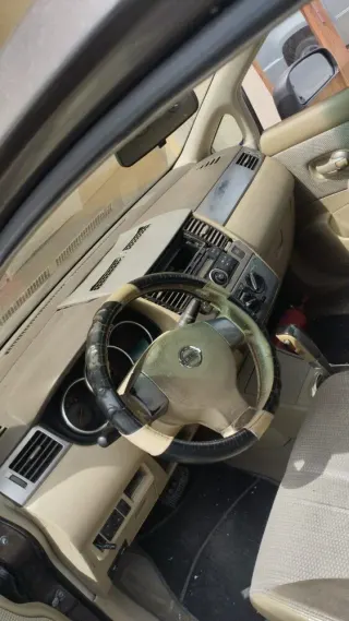 نيسان تيدا 2008