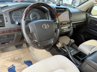 Toyota Land Cruiser 2009