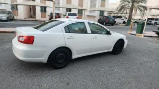 ميتسوبيشي Galant 2013