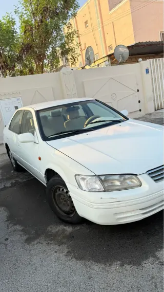 تويوتا كامري 1999