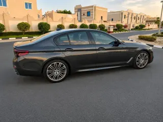 بي إم دبليو 5 Series 2020