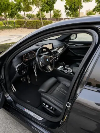 بي إم دبليو 5 Series 2020