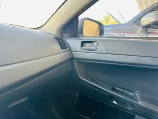 Mitsubishi Lancer 2016