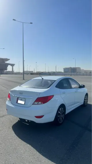 هيونداي آكسنت 2015