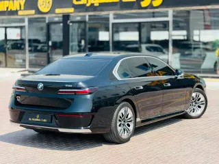 بي إم دبليو 7 Series 2025