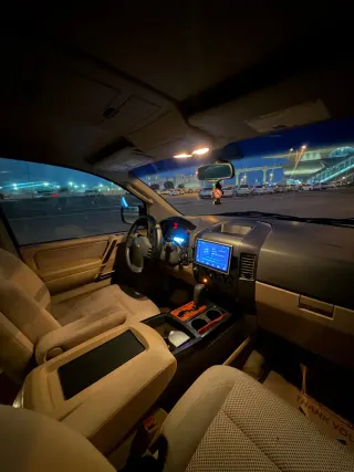 Nissan Armada 2005