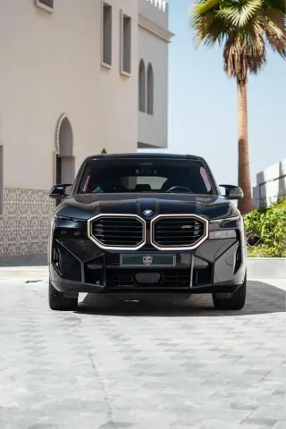 بي إم دبليو Xm 2023