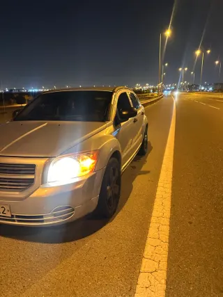دودج Caliber 2007