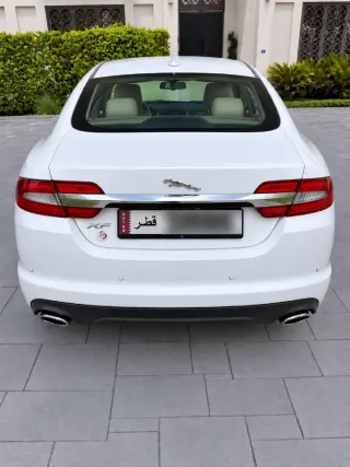 جاكوار Xf 2013