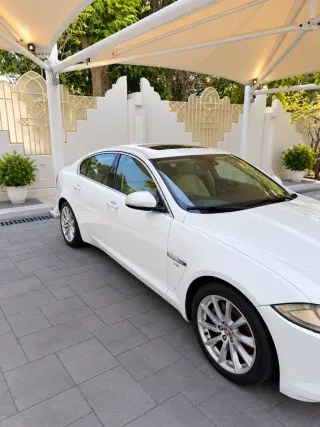 جاكوار Xf 2013