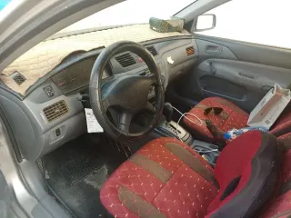 ميتسوبيشي لانسر 2004