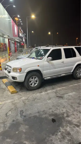 Nissan Pathfinder 2005