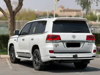 Toyota Land Cruiser 2013