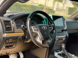 Toyota Land Cruiser 2013