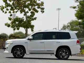 Toyota Land Cruiser 2013
