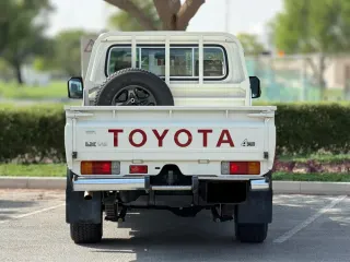 تويوتا Land Cruiser LX 2025