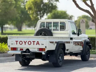 تويوتا Land Cruiser LX 2025