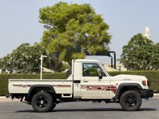 تويوتا Land Cruiser LX 2025