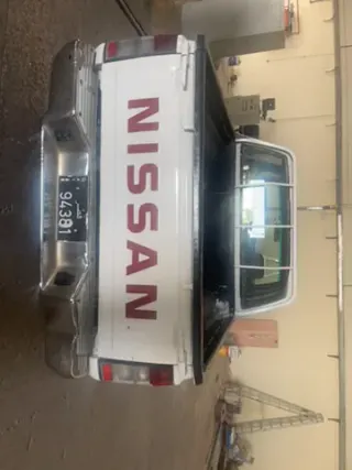 نيسان Pickup 2001
