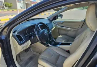 فولفو Xc 60 2016
