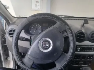 Renault Logan 2012