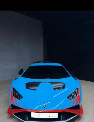 Lamborghini Huracan 2023