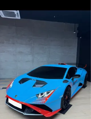 Lamborghini Huracan 2023