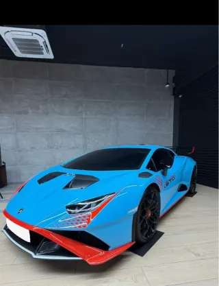 Lamborghini Huracan 2023