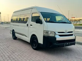 تويوتا هايس 2015
